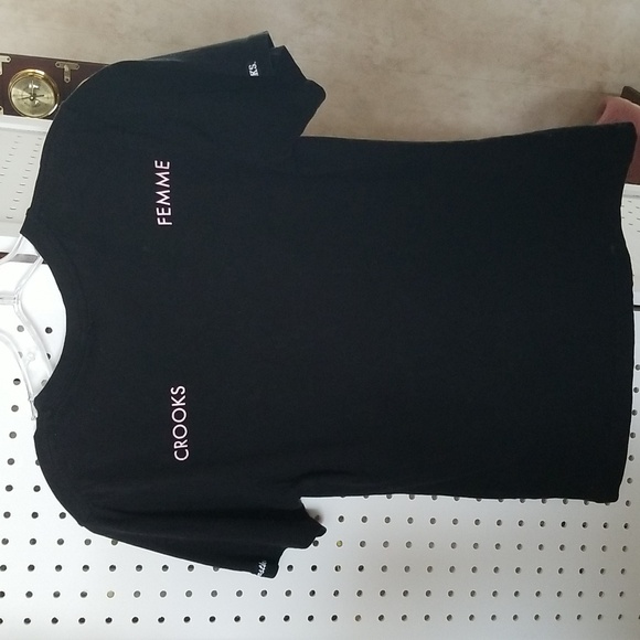 Crooks & Castles  Black T-Shirt with Pink Graphic - Picture 3 of 3